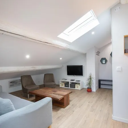 La Chic Comedie - 2 - Hypercentre - Wifi Appartement