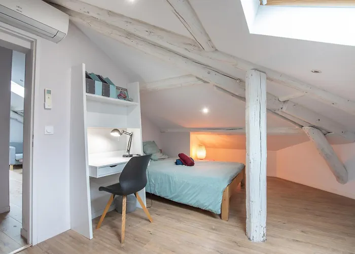 La Chic Comedie - 2 - Hypercentre - Wifi Apartament *